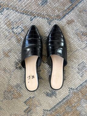 Ann Taylor Patent Mules